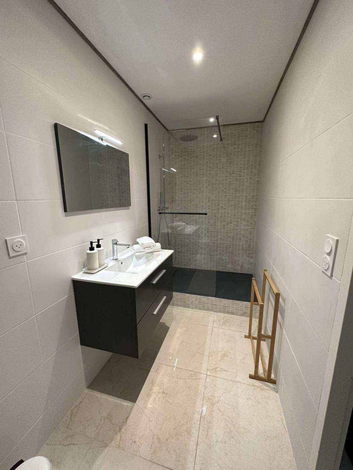 My Suite Bourgoin-Jallieu Εξωτερικό φωτογραφία